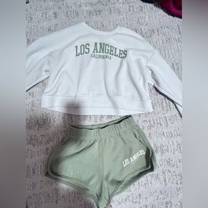 Comfy Los Angelous Forever 21 short and crew neck set
